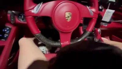 开保时捷夜店泡妞直接在路边开操